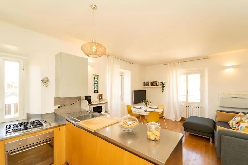 Appartamento A 15 Min. Dal Duomo Milán Apartamento
